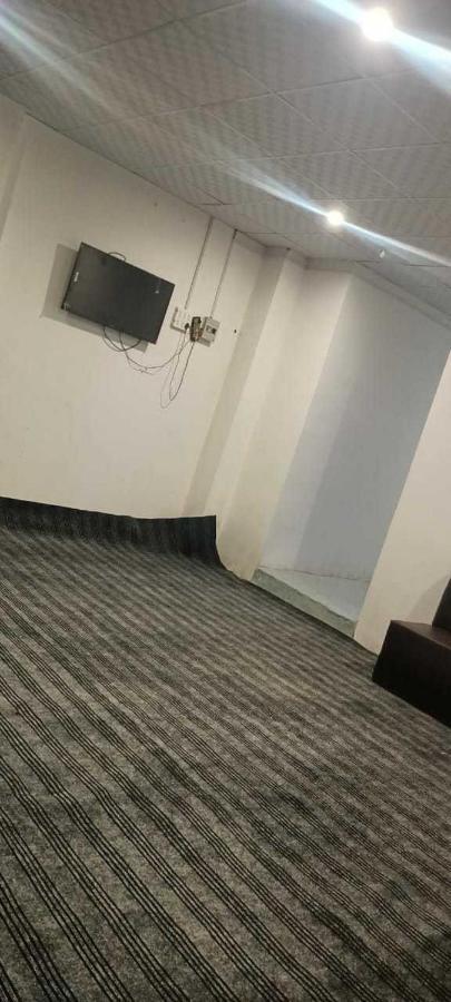 Oyo Golden Inn Hotel Meerut Exterior photo